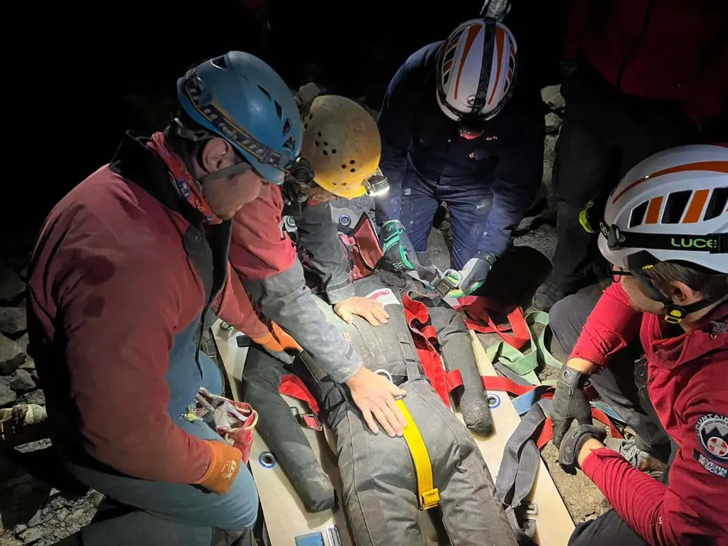 RLNCS50_Confined_Space_Manikin_Severn_Area_Rescue-Association_Oct_22.webp