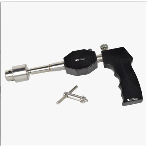 Perforador manual