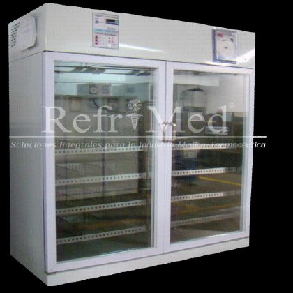 [REF-RVCCDV-50-G] Refrigerador para laboratorio de 50 pies para de dos puertas de cristal con graficador