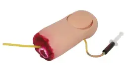 Modelo de brazo amputado con hemorragia