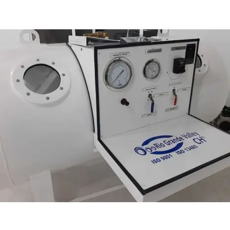 Cámara hiperbárica tipo monoplaza (1 paciente) mod. VG-120 compresor libre de aceite 4 HP